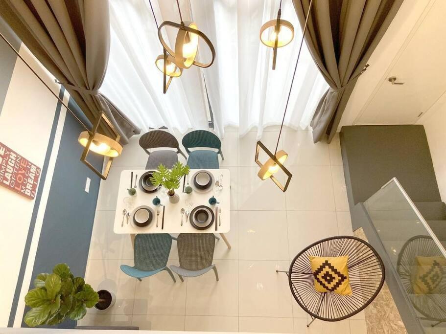 Holiday home Kl Duplex With Balcony@ekocheras Mrt Kuala Lumpur